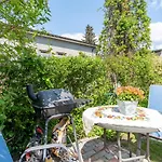 Fantastic 170m2 With A Big Garden Ferienhaus